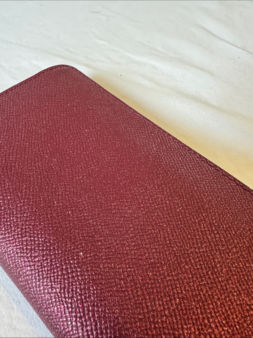 Coach Zip Wristlet / Wallet in Burgundy with Gold accents incl. shoot star charm - Picture 6 of 8